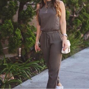 Bella Dahl Olive Chambray Utility Pocketed Jumpsuit